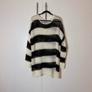 show me your mumu - black and white striped coverup